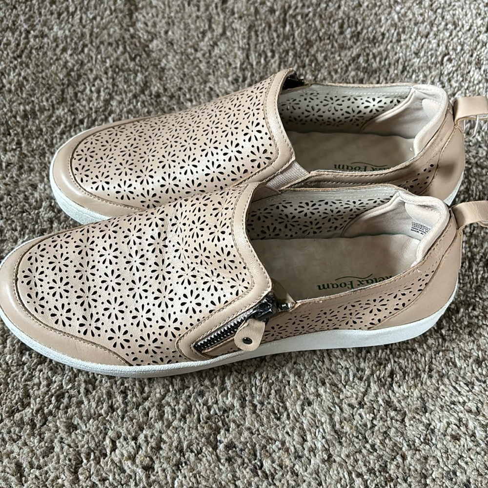 Light pink/nude color slip ons!
